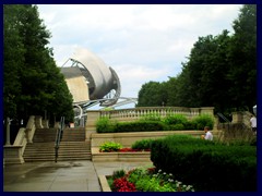 Millennium Park 06 - Pritzker Pavilion